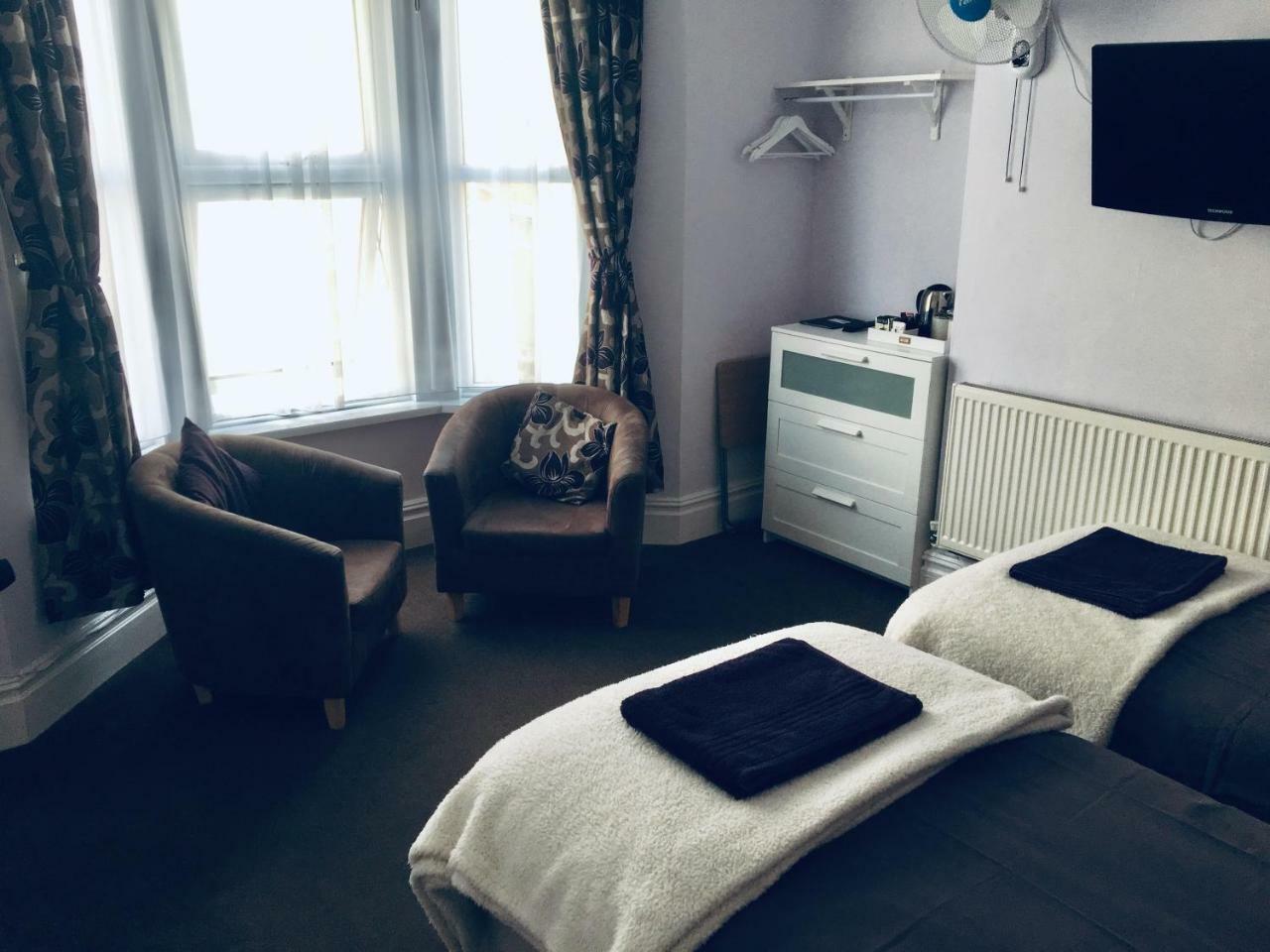 Brierley Guesthouse Уэймут Экстерьер фото