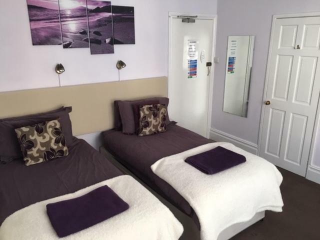 Brierley Guesthouse Уэймут Экстерьер фото